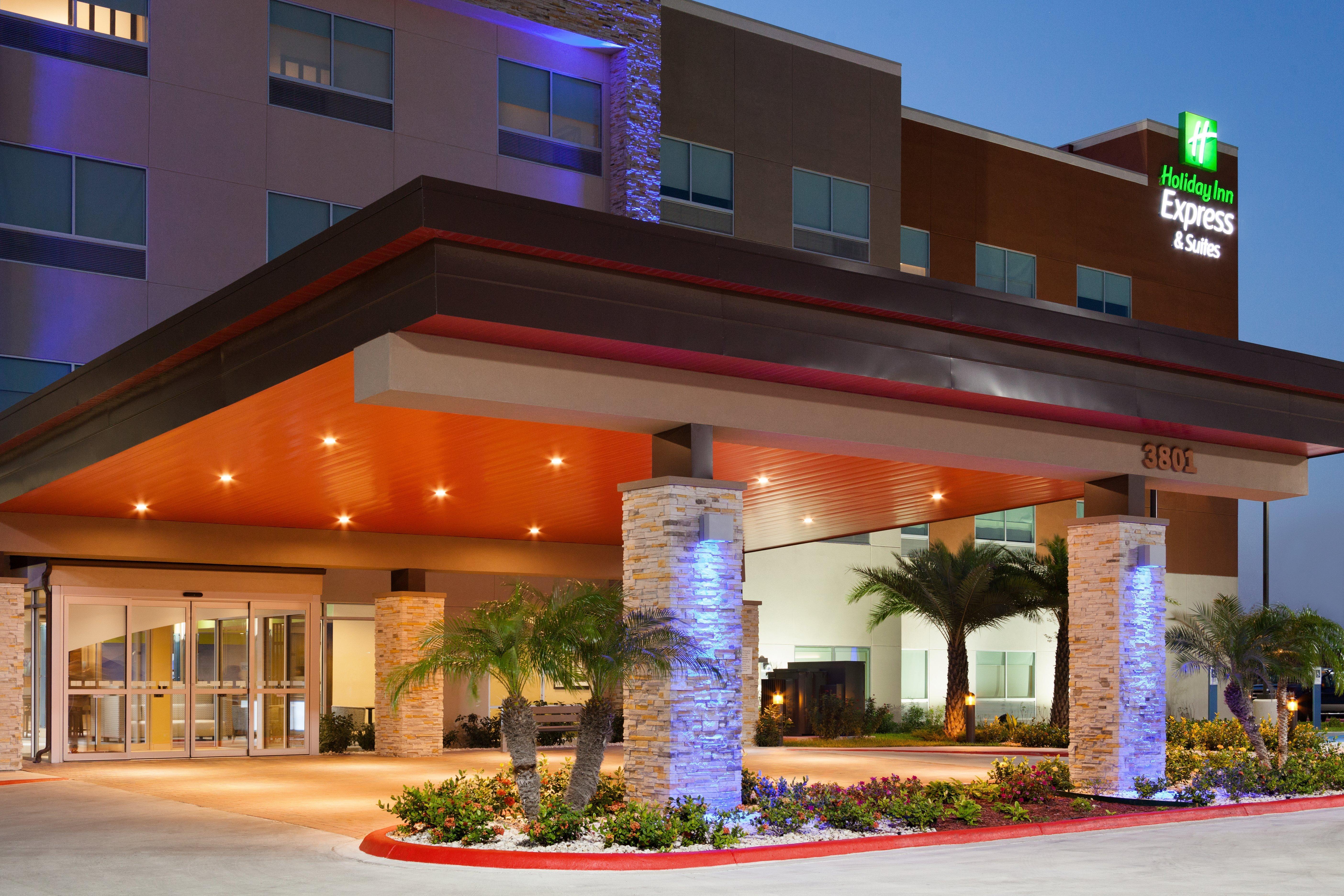 Holiday Inn Express & Suites Edinburg- Mcallen Area By Ihg Ngoại thất bức ảnh